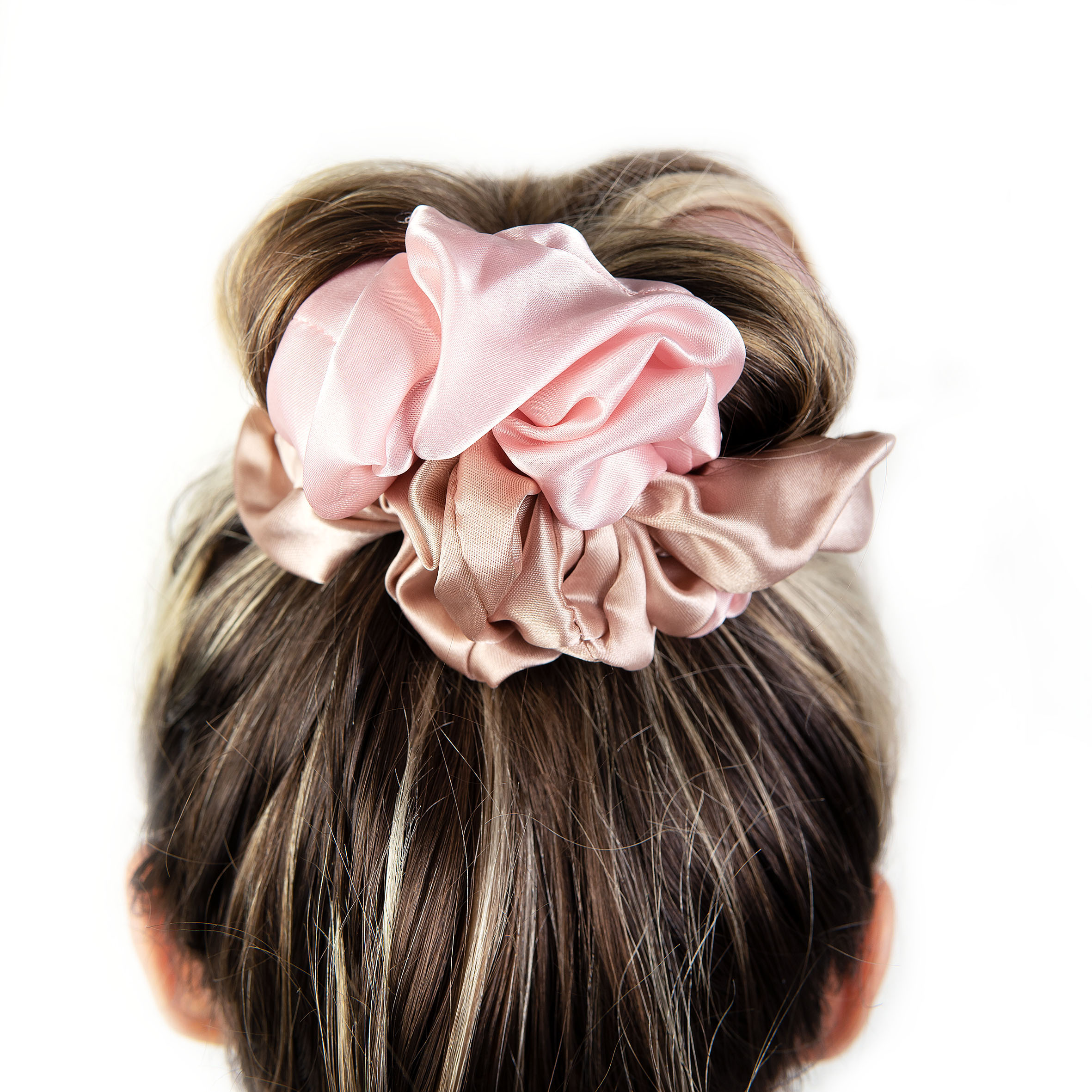 BRUSHWORKS Heatless Curling Scrunchie, Bild 5 von 5