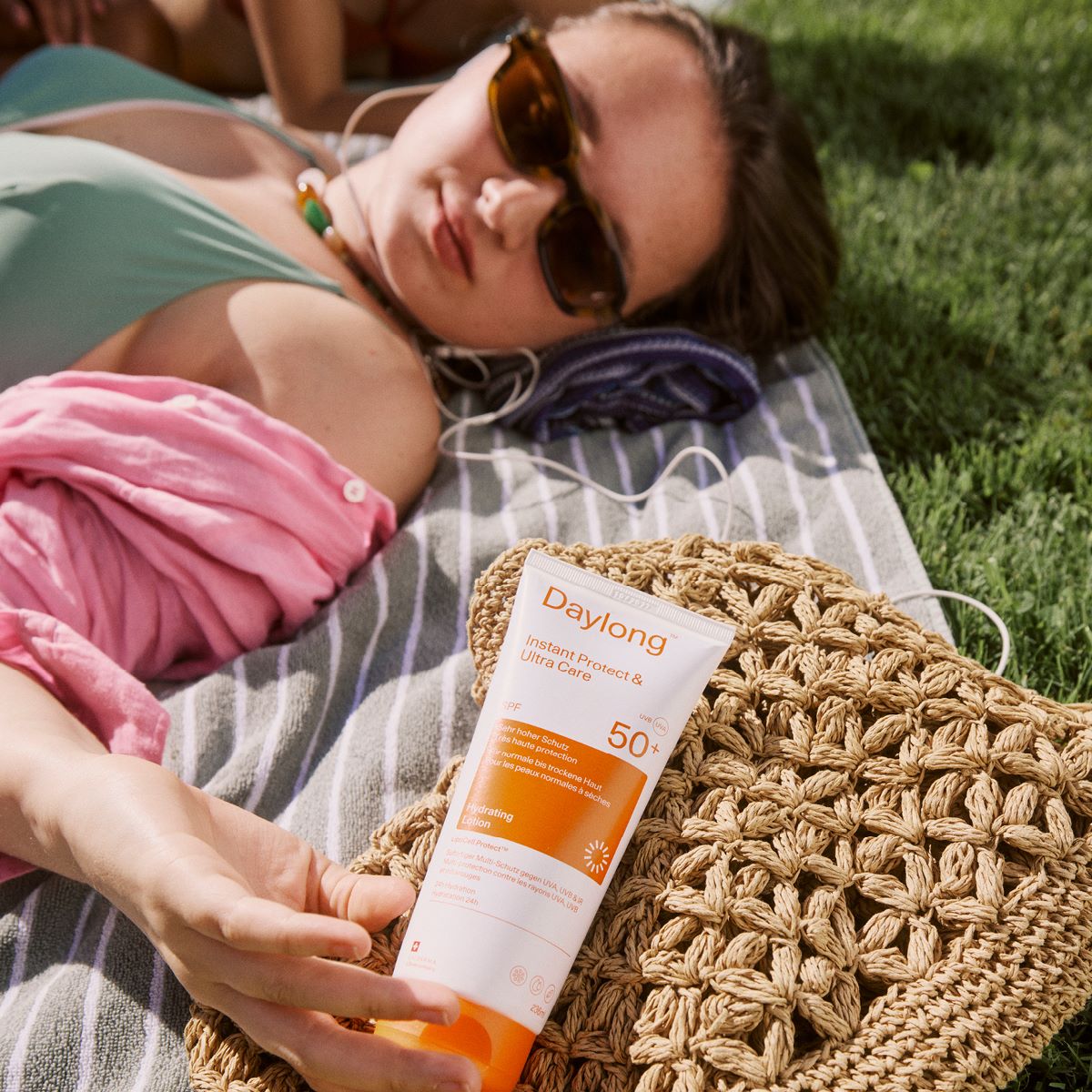 DAYLONG Instant Protect & Ultra Care Lotion, Bild 2 von 6