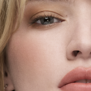 Estee Lauder Pure Color Envy Sculpting Blush, Bild 3 von 5