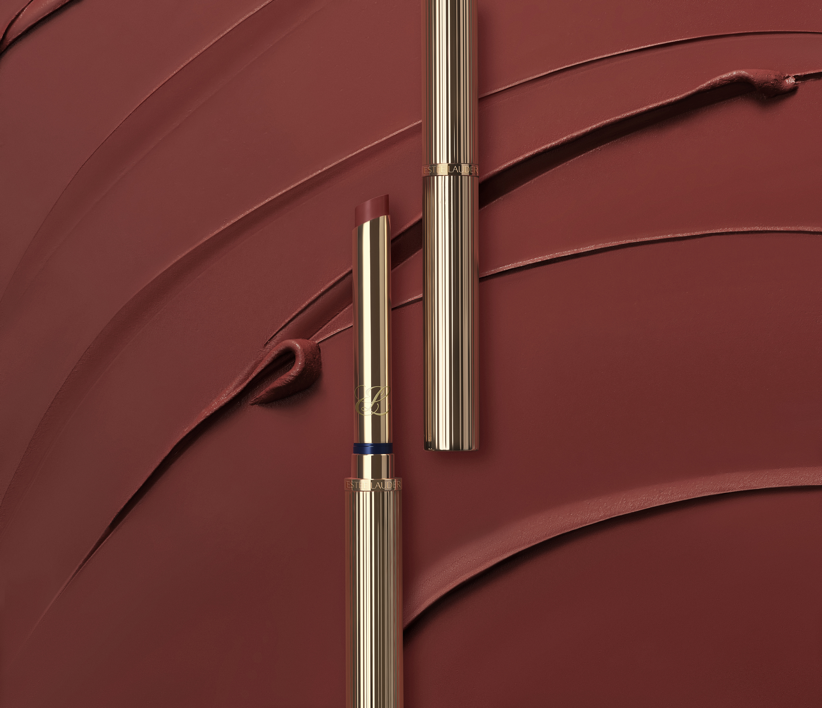 Estee Lauder Pure Color Explicit Ultra Matte, Bild 2 von 3