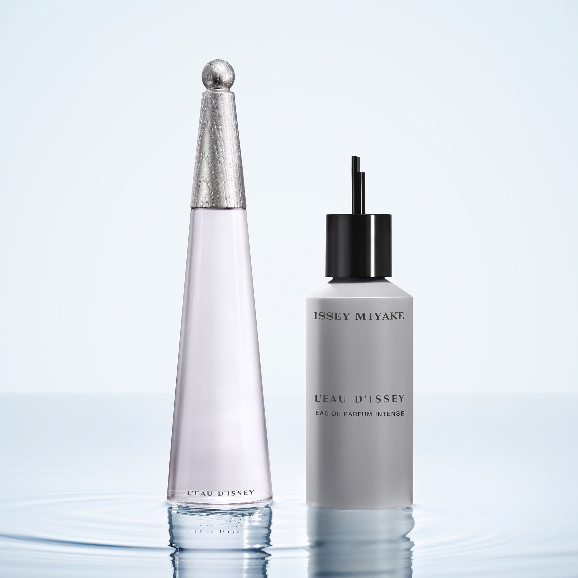 Issey Miyake L'EAU D'ISSEY Eau de Parfum Intense, image 2 sur 5