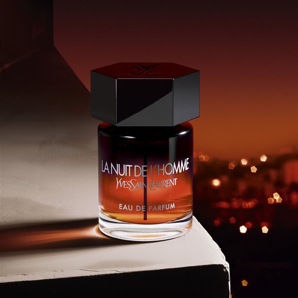 Yves Saint Laurent La Nuit de l'Homme Eau de Parfum, image 2 sur 2